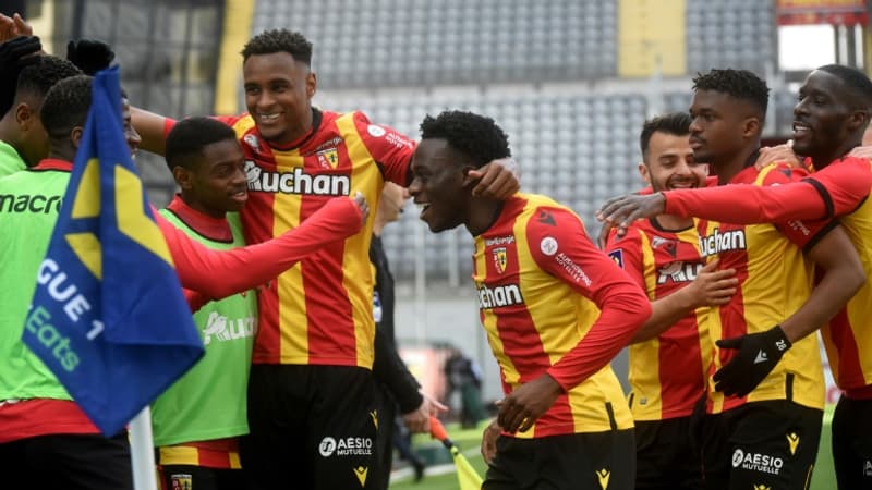 Ligue 1 en direct: Lens pour conforter sa 5e place, Dijon pour retarder sa descente