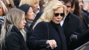 Sylvie Vartan à la cérémonie organisée en hommage à Johnny Hallyday à l'église de la Madeleine à Paris, le 9 décembre 2017