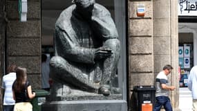Une statue de Nikola Tesla dans le centre de Zagreb, en Croatie.