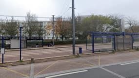 Station Saint-Julien à Petit-Quevilly en novembre 2022
