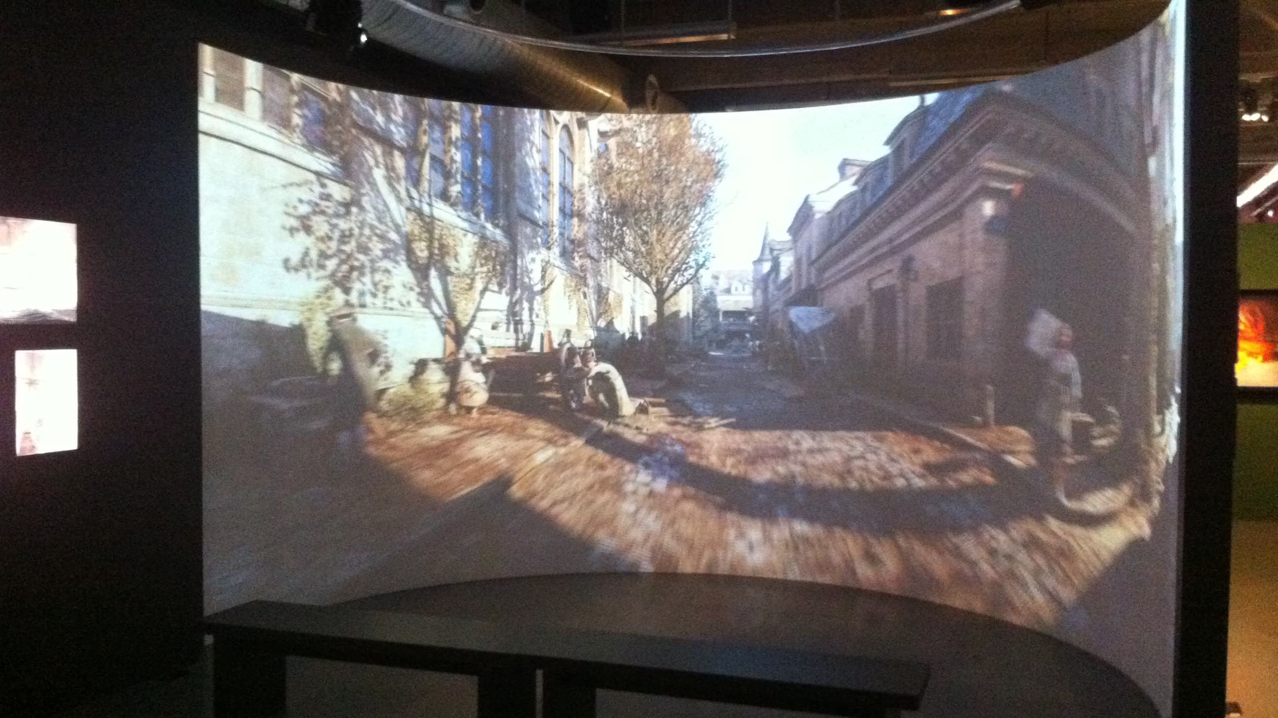 L'exposition propose au public de replonger dans le Paris de la Révolution issu de l'univers d'Assassin's Creed.