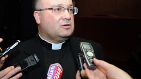 Mgr Scicluna est chargé par le pape d'enquêter sur des actes pédophiles et leur éventuelle dissimulation par l'Eglise, au Chili.