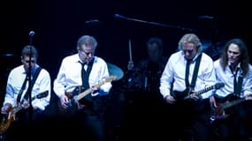 Les Eagles (Glenn Frey, Don Henley, Joe Walsh, and Timothy B. Schmit), encore au complet, en 2008.