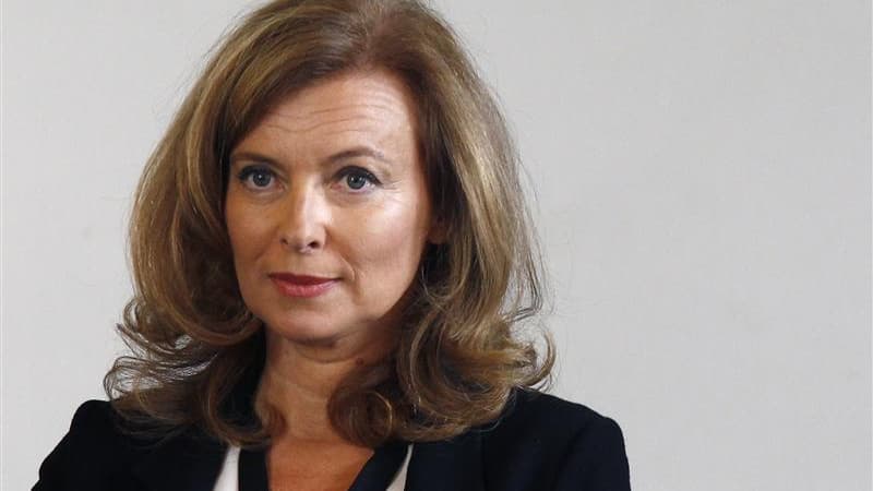 Valérie Trierweiler, compagne de François Hollande, a porté plainte pour diffamation et atteinte à la vie privée contre les auteurs d'une biographie intitulée "La Frondeuse", les journalistes Christophe Jakubyszyn et Alix Bouilhaguet. /Photo prise le 20 s