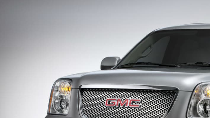 En tant que secrétaire d'Etat, Hillary Clinton a beaucoup circuler dans des véhicules officiels, de gros SUV comme ce GMC Yukon. En tant que secrétaire d'Etat, Hillary Clinton a beaucoup circuler dans des véhicules officiels, de gros SUV comme ce GMC Yukon.