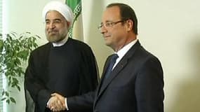 La poignée de main entre Hassan Rohani et François Hollande, le 24 septembre, à l'ONU.