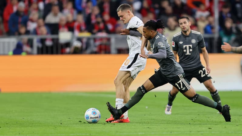 Florian Wirtz face à Michael Olise lors de Bayern Munich-Bayer Leverkusen, le 28 septembre 2024.
