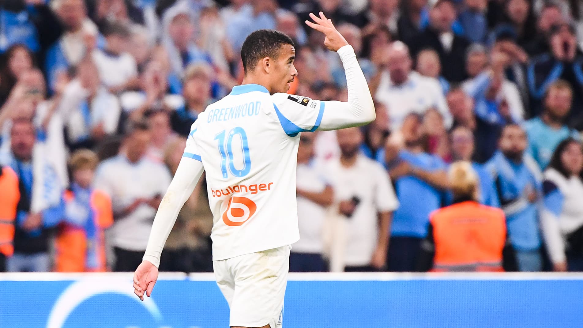 "IL PEUT DEVENIR L’UN DES MEILLEURS JOUEURS DU MONDE": APRÈS SON QUADRUPLÉ, DE ZERBI EN DEMANDE ENCORE PLUS À GREENWOOD