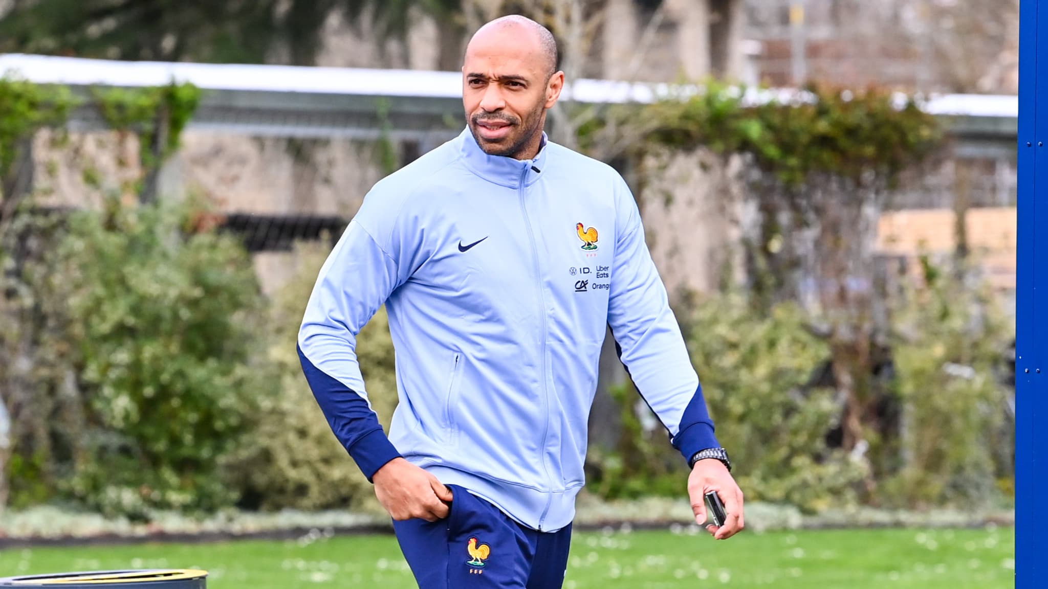 Thierry Henry à Clairefontaine le 18 mars 2024 Thierry Henry à Clairefontaine le 18 mars 2024