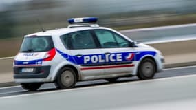 Véhicule de police