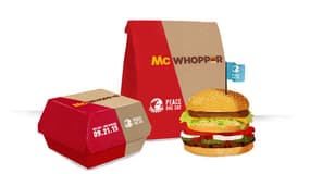 Le McWhopper tel qu'imaginé par Burger King, dans sa campagne publicitaire à l'intention de McDonald's.