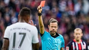 Un arbitre de football en Bundesliga, à Francfort le 2 novembre 2019