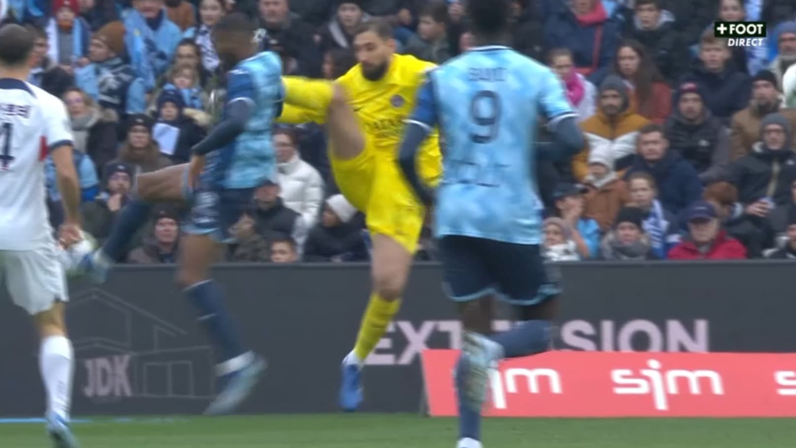 La sortie de Gianluigi Donnarumma lors du HAC-PSG, le 3 décembre 2023.