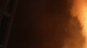 La Torch Tower à Dubaï en feu, le 4 août 2017