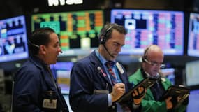 Wall Street a amorcé un beau redressement hier, dans le sillage des cours du pétrole. Les indices européens devraient en profiter ce matin.