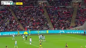Le très beau but de Robert Pires face à Schmeichel