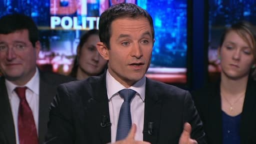 Benoït Hamon sur le plateau de BFMTV dimanche 2 mars