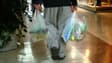 L'interdiction des sacs en plastique qui devait entrer en vigueur le 1er janvier est repoussée de trois mois.