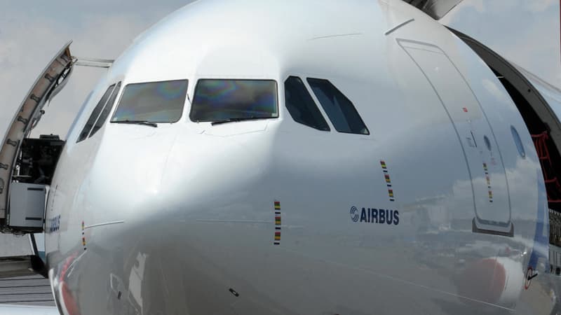 Un voyageur repère des vis manquantes sur l'aile d'un Airbus et fait annuler le vol