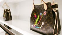 Exposition des sacs Louis Vuitton x Murakami au MOCA Los Angeles en 2007