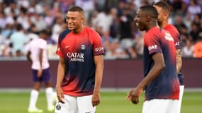 Kylian Mbappé à l'échauffement face à Toulouse, le 19 août 2023.