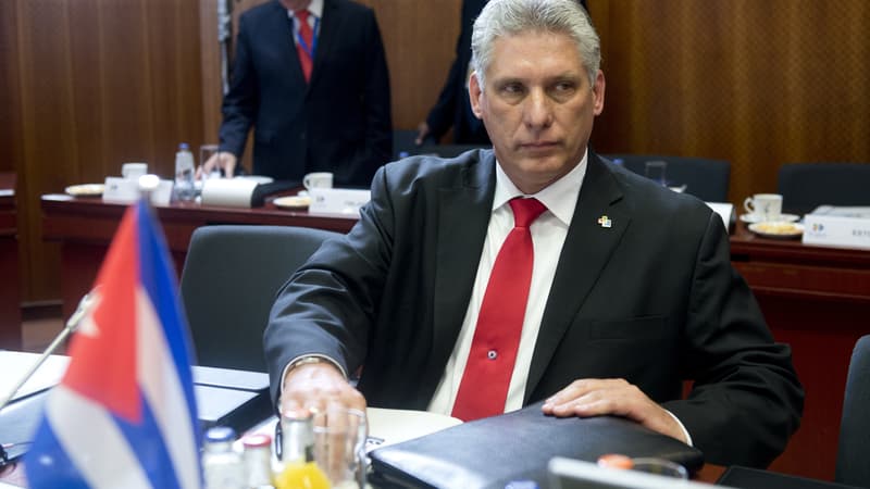 Miguel Diaz-Canel, successeur de Raul Castro à la présidence cubaine, photographié ici en juin 2015, à Bruxelles.