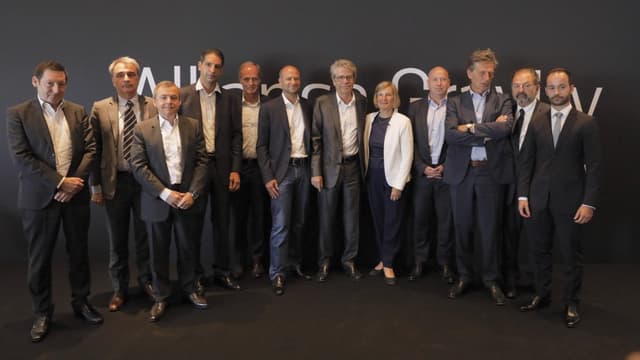 Une dizaine d'acteurs des médias, des télécoms et du e-commerce, s'unissent pour prendre leur part du gâteau de la pub en ligne.