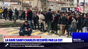 Marseille: la gare Saint-Charles occupée par la CGT