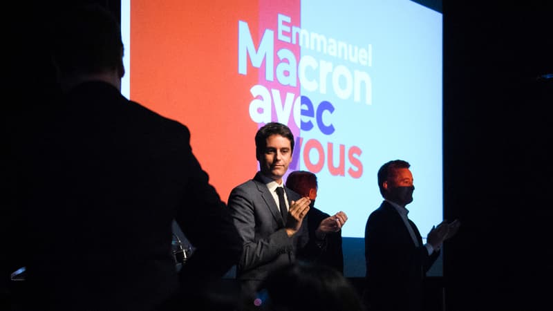 Présidentielle: à Marseille, les Marcheurs font campagne sans le candidat