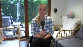 Laura accuse son assureur de ne pas verser les indemnités auxquelles elle a droit 
