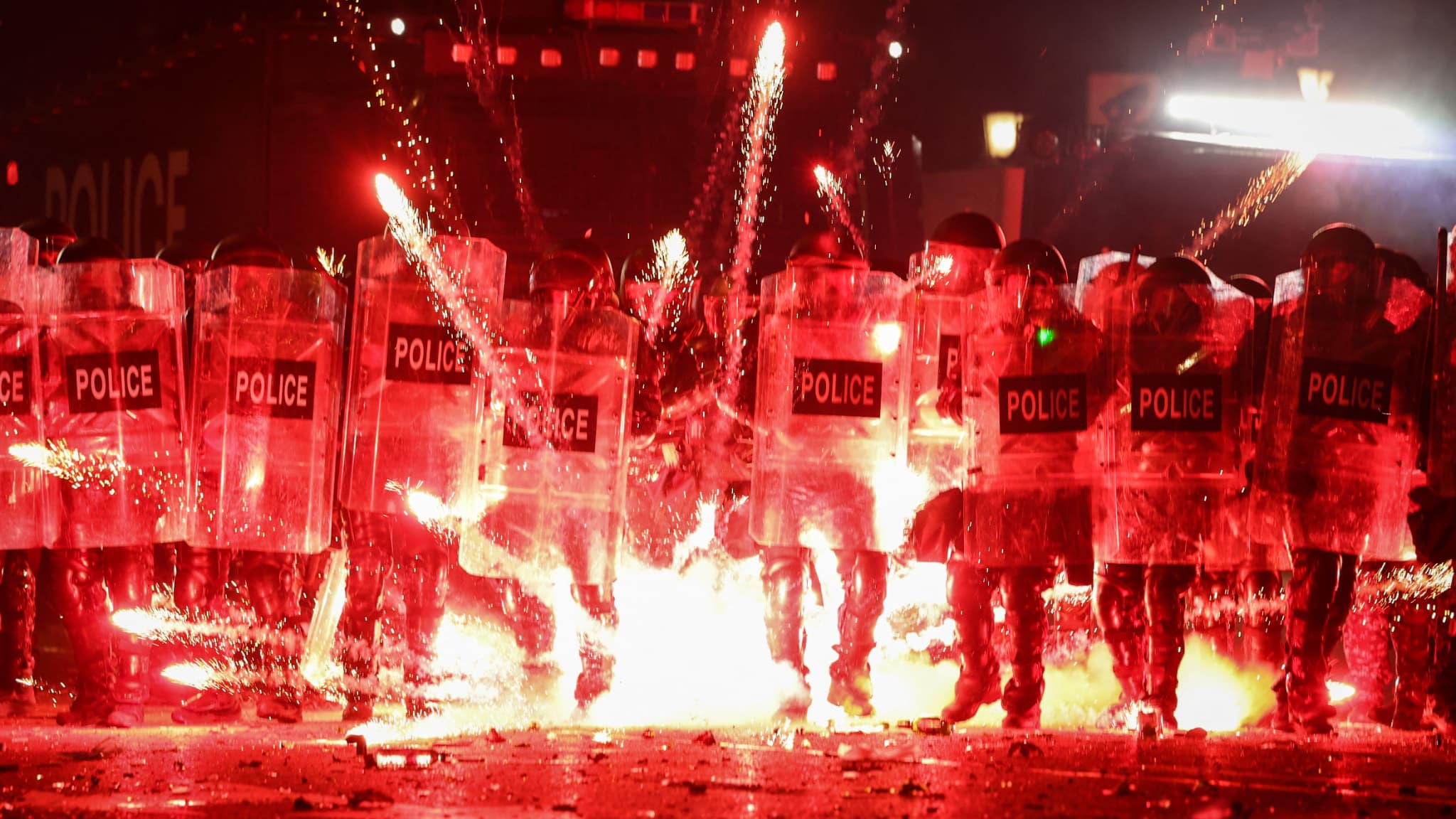 Géorgie: Affrontements Entre Manifestants Pro-européens Et Policiers ...