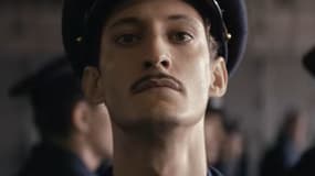 Pierre Niney dans "Les Promesses de l'Aube"