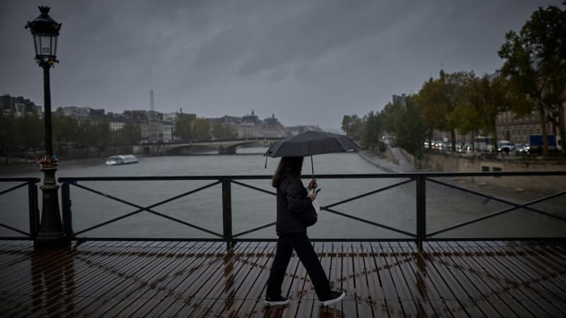 Regarder la vidéo Dépression Kirk: un cumul de pluie record à Paris, du jamais vu depuis 1920