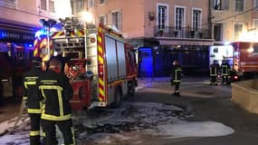 Les pompiers de Gap sont intervenus ce mardi en début de soirée dans le centre pour un feu de matelas dans un studio.