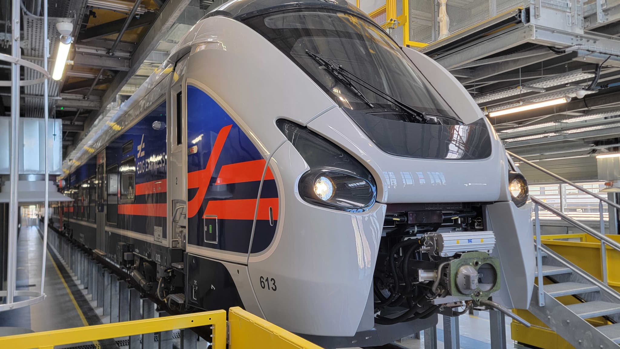 Le CDG Express qui reliera en 2027 la Gare de l'Est à Roissy Charles de Gaulle en 20 minutes Le CDG Express en 2027