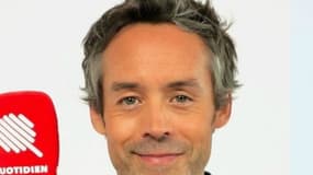 Cyrille Eldin a succédé à Yann Barthès à la tête du "Petit Journal"