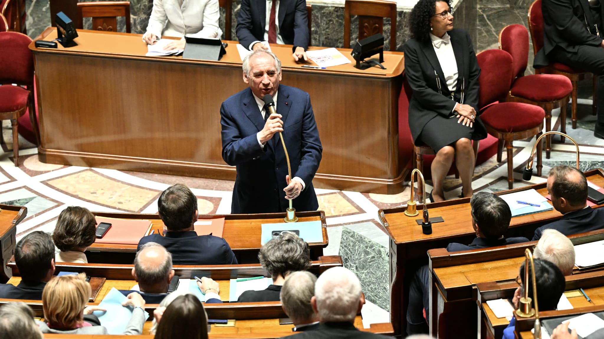 CHUTE DU GOUVERNEMENT BAYROU: DÉCOUVREZ SI VOTRE DÉPUTÉ A VOTÉ POUR OU CONTRE LA CONFIANCE