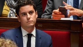 Gabriel Attal à l'Assemblée nationale, en octobre 2018. Le secrétaire d'Etat auprès du ministre de l'Education dévoile ce 19 novembre les grandes lignes du futur SNU.