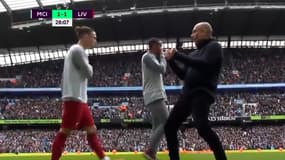 Pep Guardiola et Kostas Tsimikas 