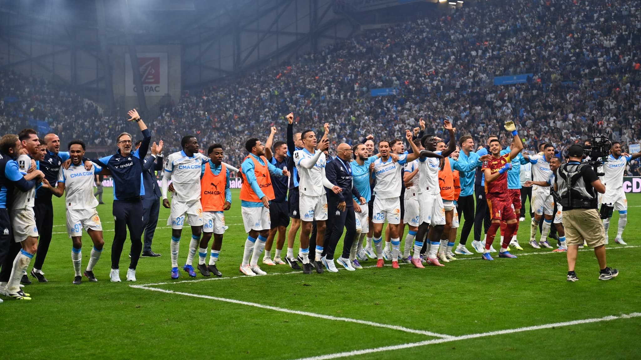 REGGAETON, DÉFENSE SOUDÉE ET JOIE REVANCHARDE: DANS LES COULISSES DE LA VICTOIRE DE L'OM FACE AU PSG