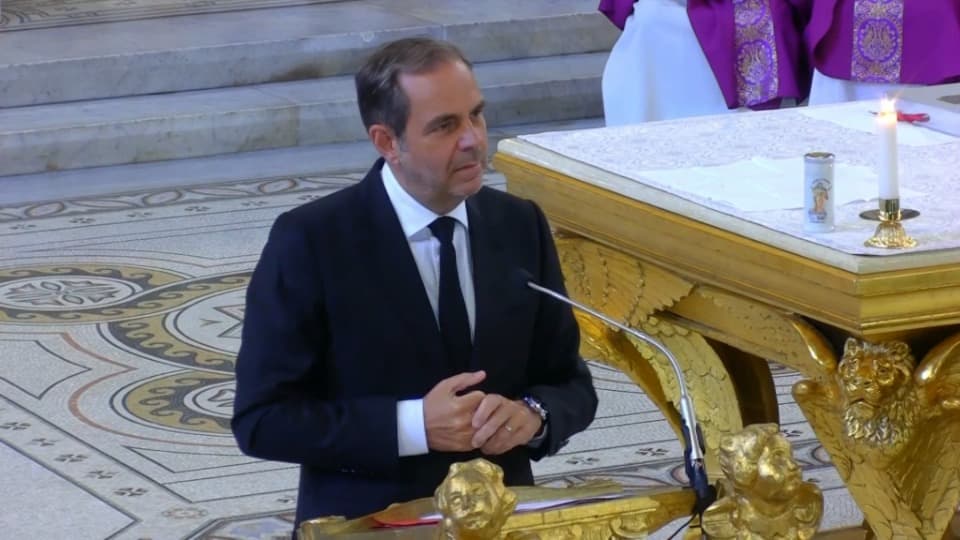 Yves Moraine, vice-président du département des Bouches-du-Rhône, prend la parole lors de la cérémonie d'obsèques de Jean-Claude Gaudin jeudi 23 mai 2024.
