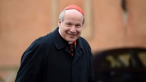 Eleonore Schönborn, mère du cardinal autrichien Christoph Schönborn, ne souhaite pas que son fils devienne pape, par crainte de ne plus le revoir et qu'il ne se perde dans les intrigues vaticanes. Christoph Schönborn, 68 ans, est l'un des "papabili" les p