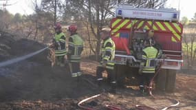Dans les Bouches-du-Rhône, 1000 forces de secours s'entraînent à un enchaînement de catastrophe naturelle, chimique et terroriste.