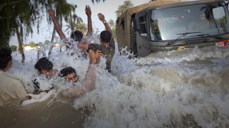 « Au Pakistan, La Pluie Tombe Toujours, L'eau Continue De Monter