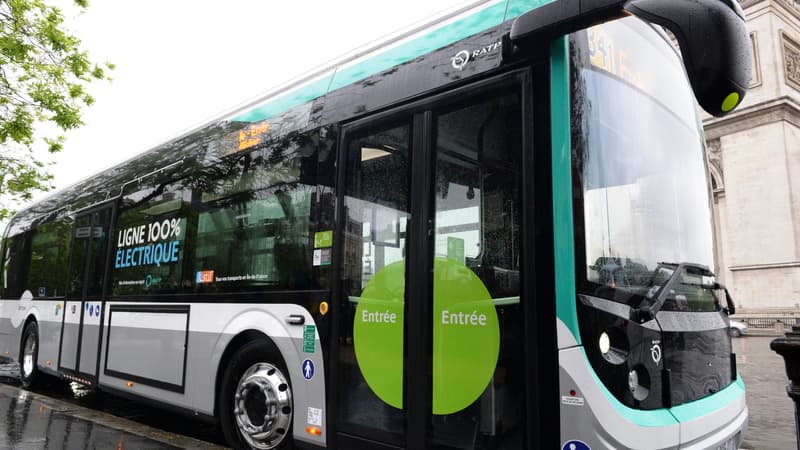 Paris: un protocole signé pour rendre plus attractif le réseau de bus, boudé par les usagers