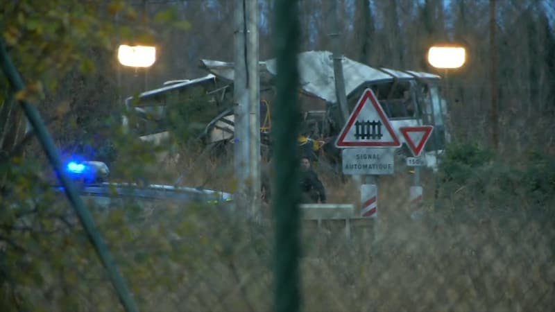 L'enquête débute après la collision entre un TER et un car scolaire à Millas