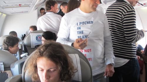 Des scènes inédites dans un Boeing 757. Créateurs de start-up et investisseurs se sont rencontrés à 4.000 mètres d'altitude. Des scènes inédites dans un Boeing 757. Créateurs de start-up et investisseurs se sont rencontrés à 4.000 mètres d'altitude.