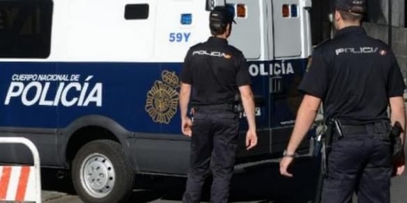 Des policiers en Espagne (ILLUSTRATION)