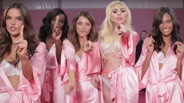 Lady Gaga et les Anges de Victoria's Secret