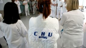 Minute de silence au CHU de Reims en hommage à l'infirmière poignardée à mort, le 24 mai 2023